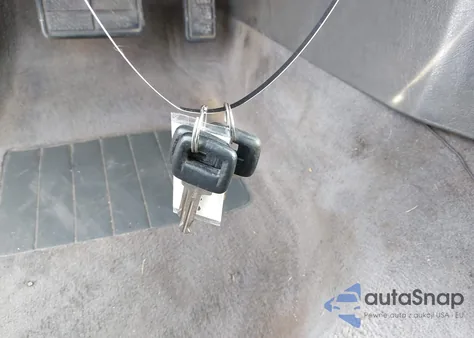 1993 Volvo 960 from USA, damaged, VIN YV1KW9505P0013092